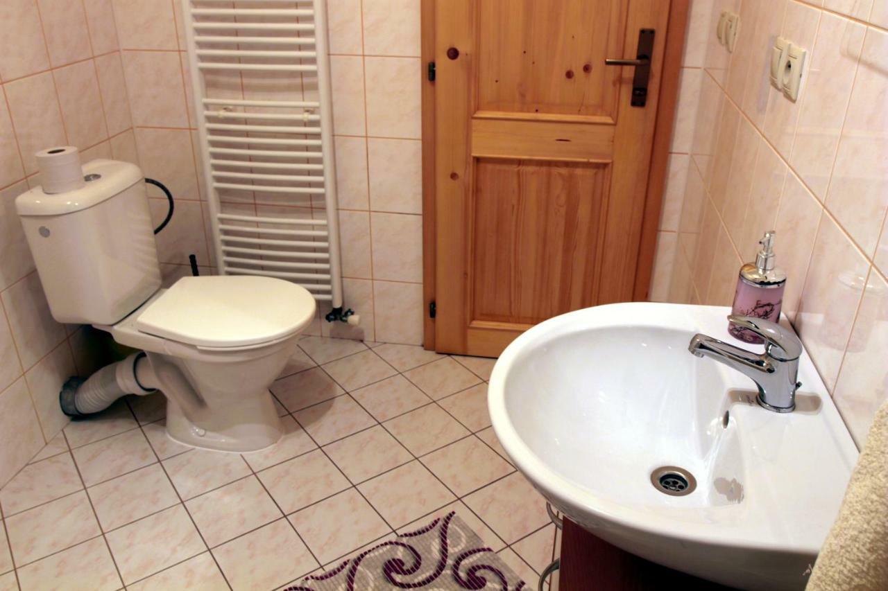 Hotel Rekreacny Dom Pod Dedovou Oscadnica Esterno foto